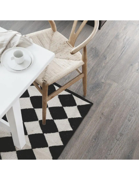 Suelo Laminado Pergo Living Expressión Long Plank 4 Biseles Roble Gris Recuperado CLIC (LOTE DE 25,20 M2)