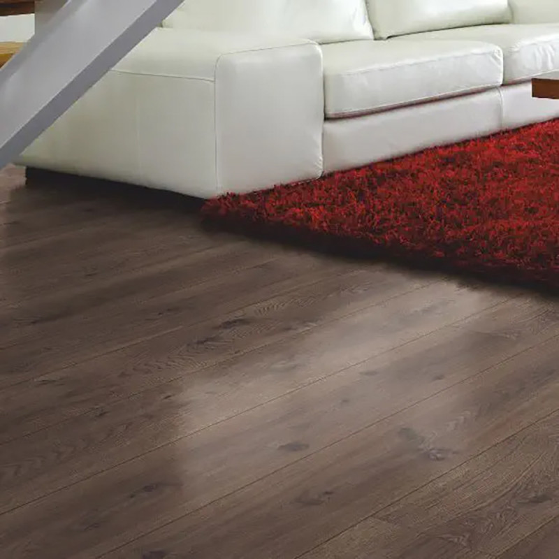 Suelo Laminado Pergo Roble Chocolate 20,16 m²