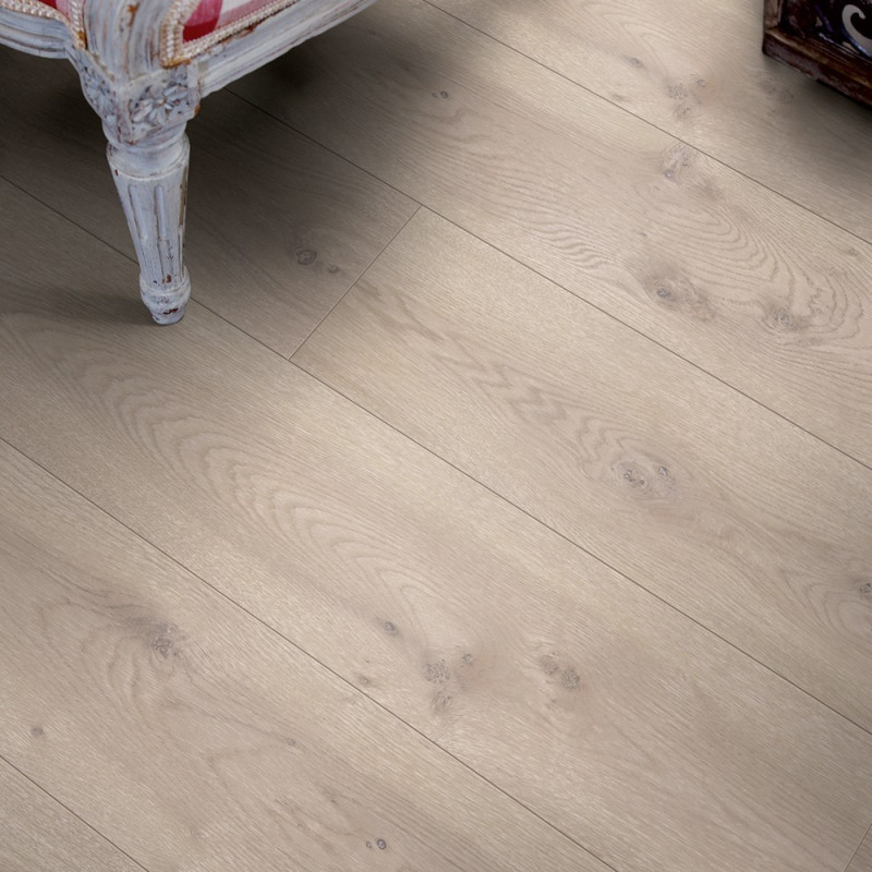 Suelo Laminado Pergo AC4 Roble Gris Moderno | Resistente y Elegante